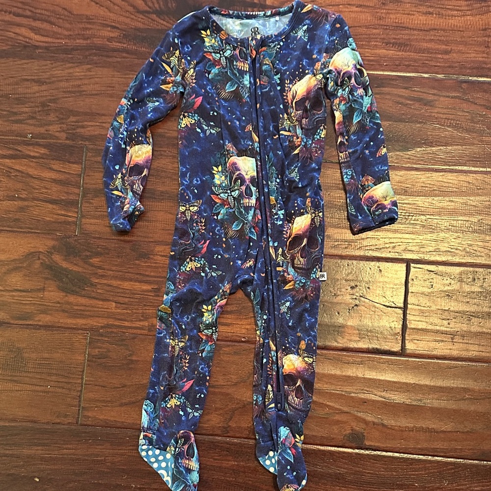 Bums & Roses Bamboo Footie Pajamas “Sherlock Bones”